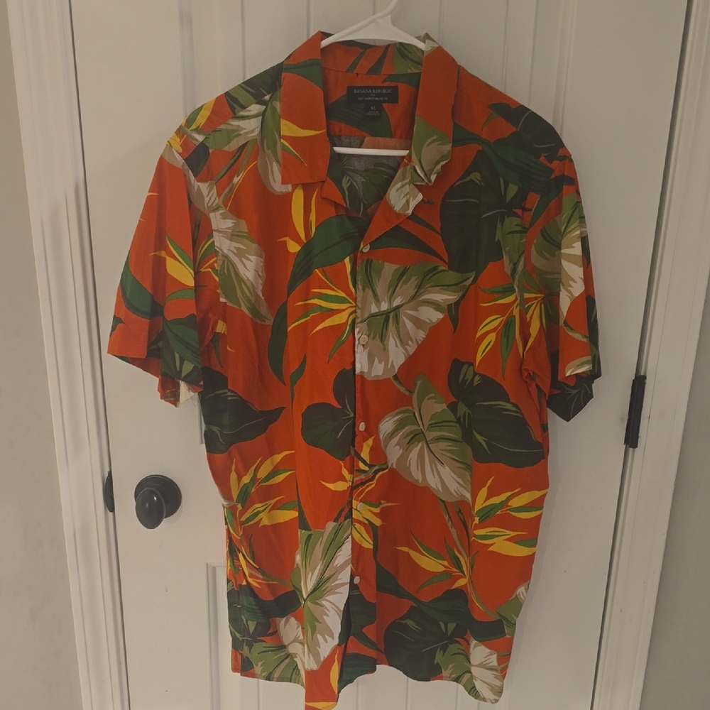 Banana Republic Orange and Green Tropical Shirt